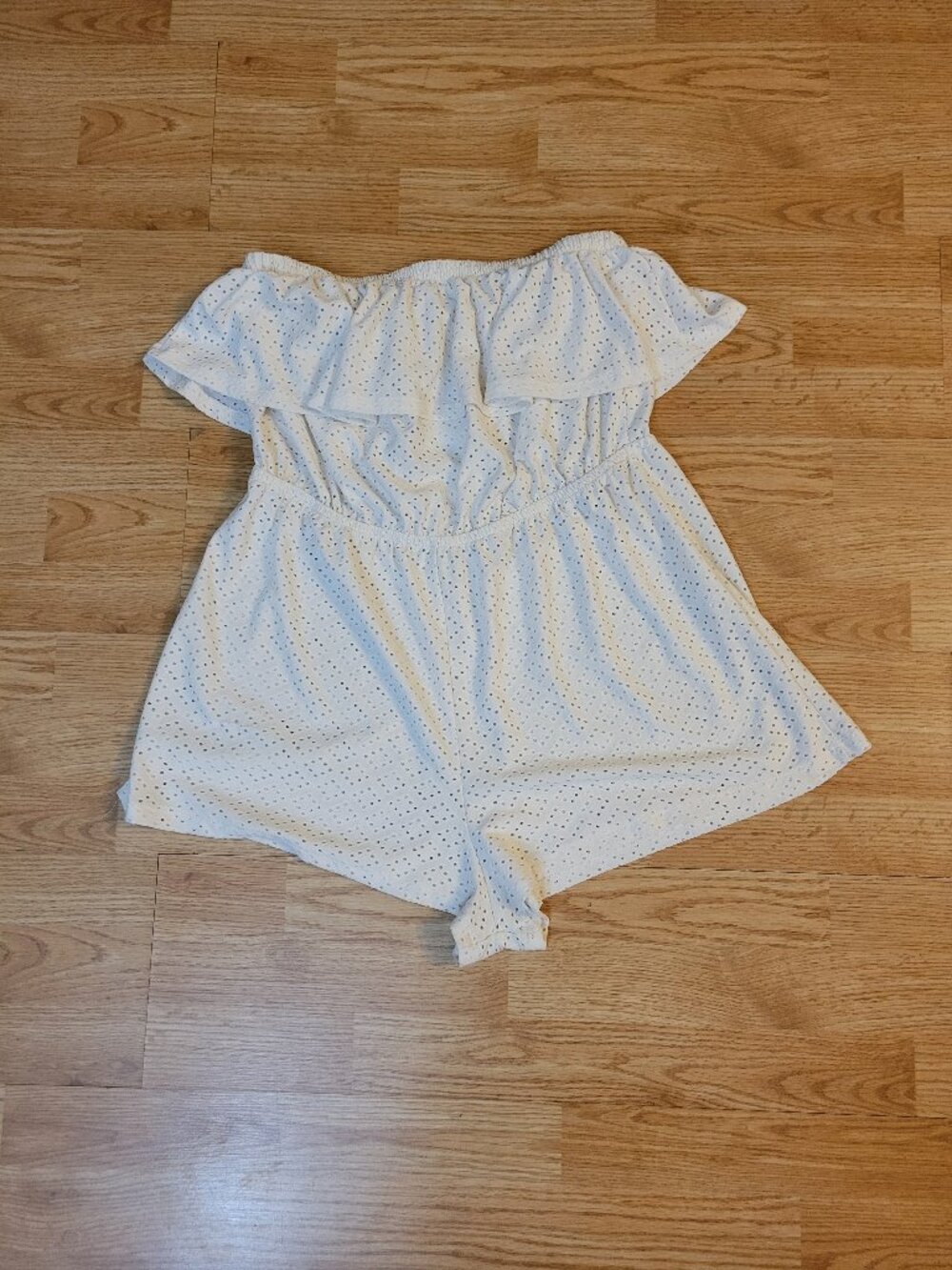 Adorable White crochet romper/playsuit In an off the shoulder style.  Size large